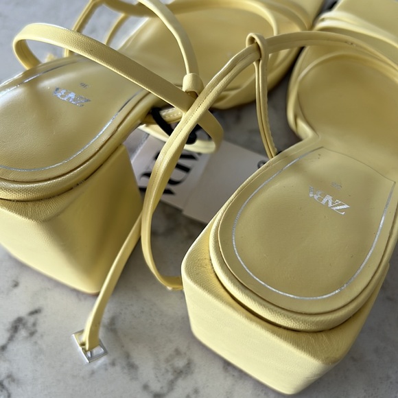 Zara yellow heels - Picture 5 of 8